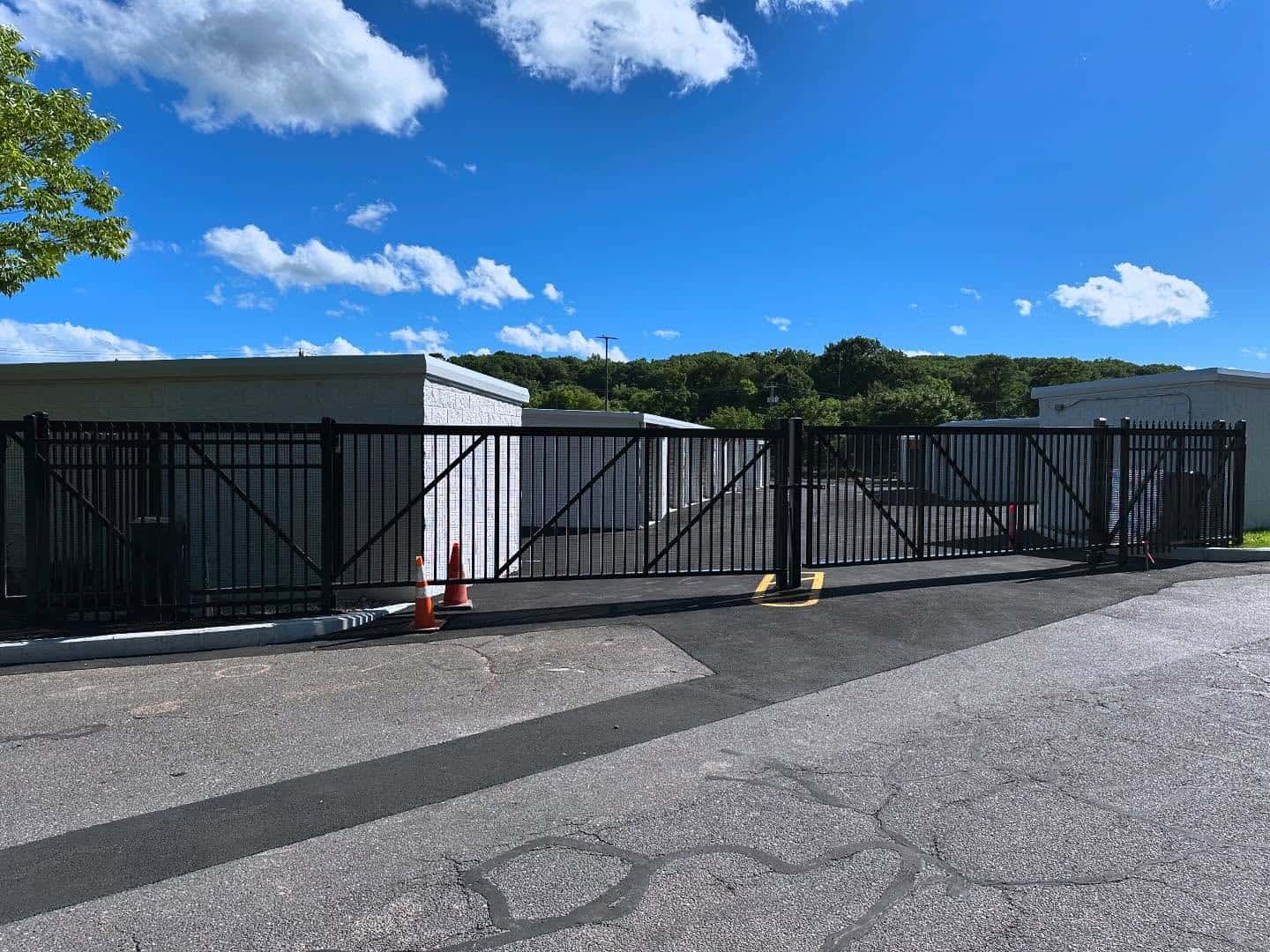 Aluminum fence installation in New Britain, Massachusetts
