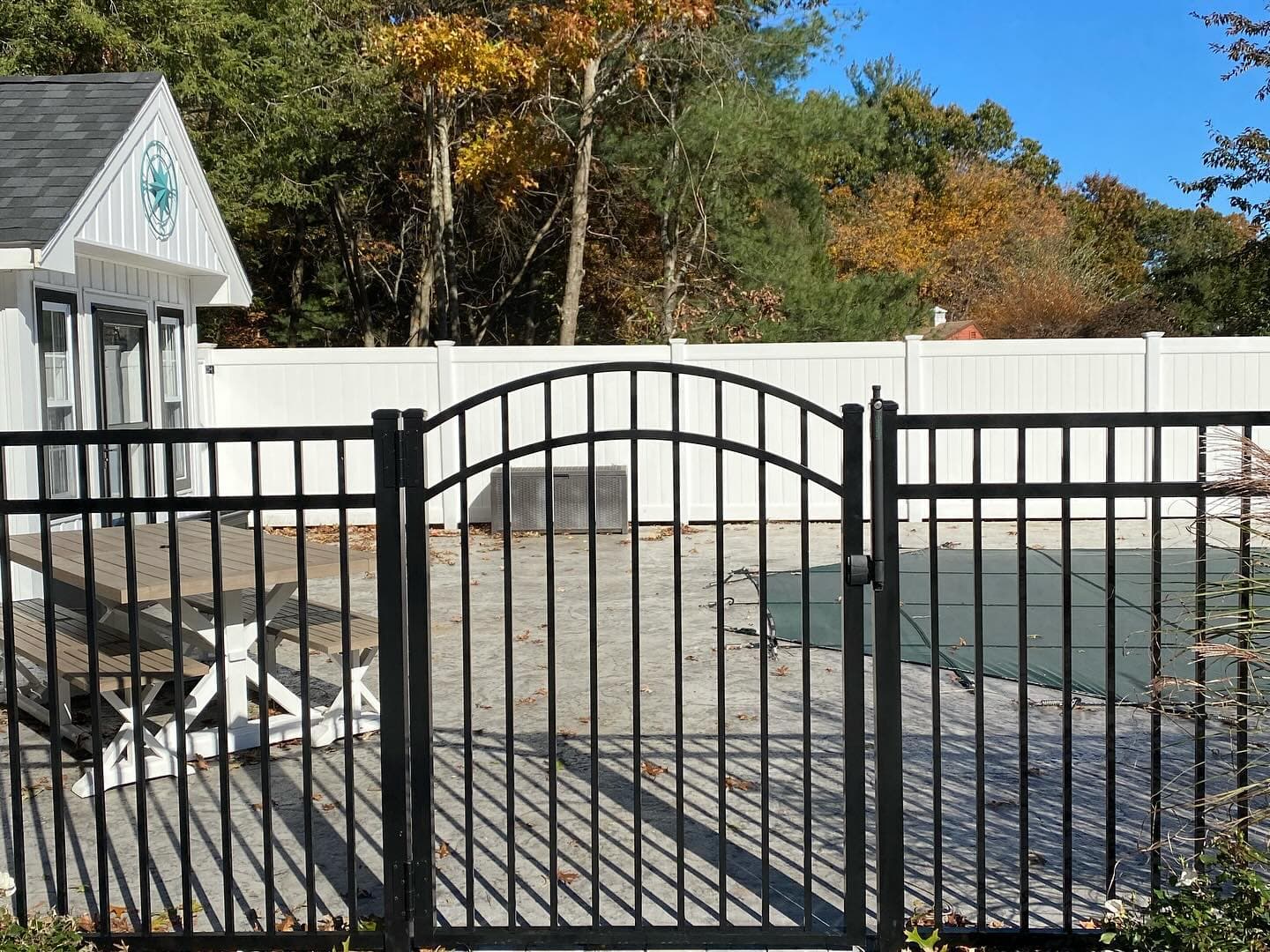Wrentham's Aluminum and Vinyl Blend